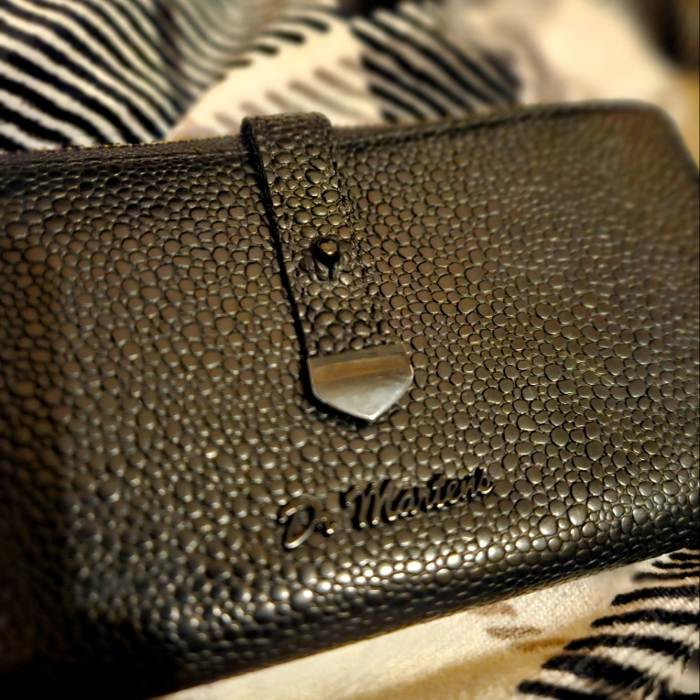 Dr. Martens wallet